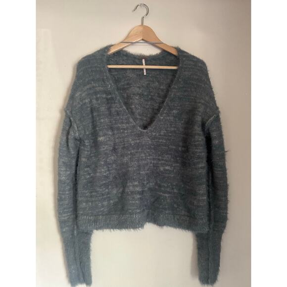 Free People Serendipity V Neck Size M Color Storm Combo Oversized - Picture 1 of 7